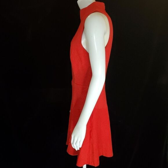 Ali & Jay Melt My Heart Red Dress (L) - Picture 5 of 7